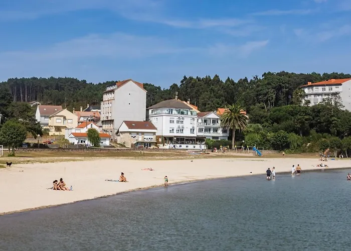 Playa De Camarinas